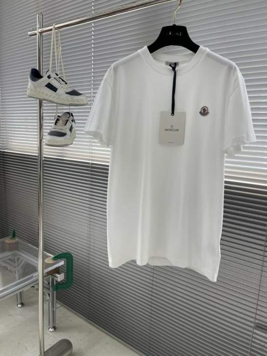 Picture of Moncler T Shirts Short _SKUMonclerS-XLtltx2595115